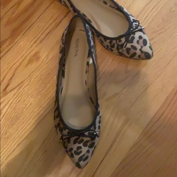 Leopard flats - Picture 2 of 3